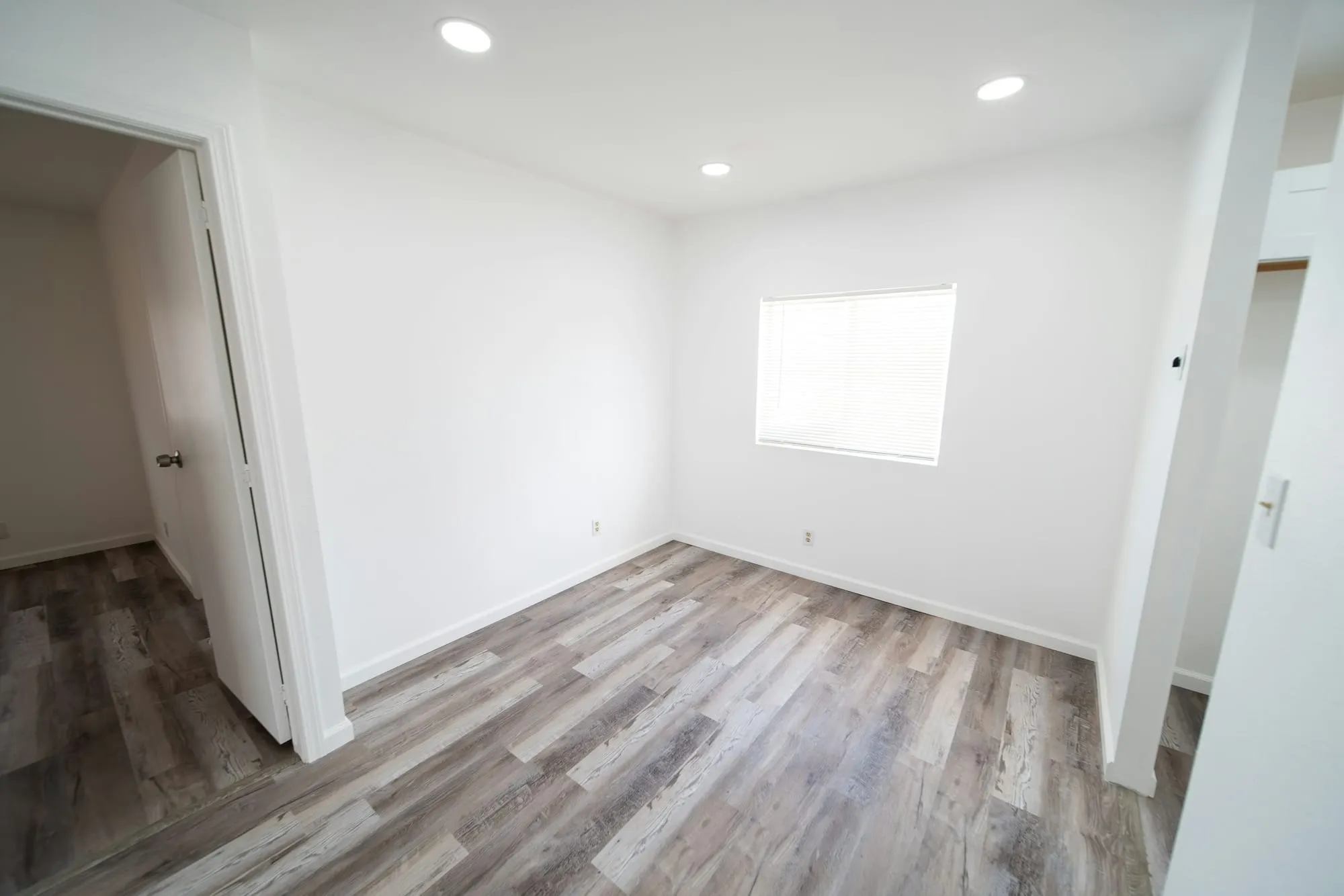 Empty new build room inspected for defects Snag Surveys Liverpool